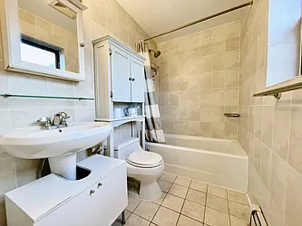 Rented by Nest Seekers International