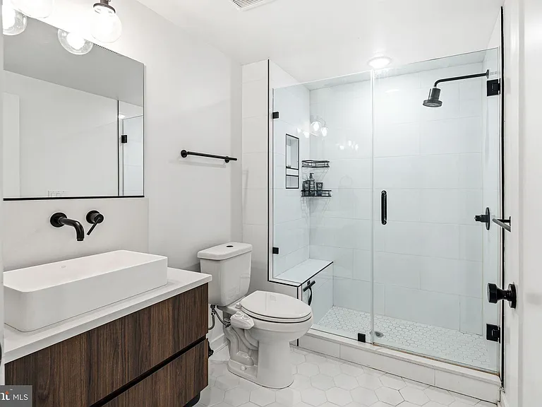 1723 Francis St #3D — Photo 8