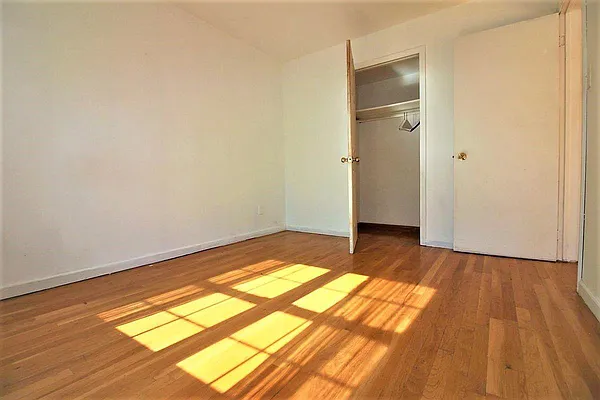 Rented by (Legacy) NY 101, Inc. | media 14