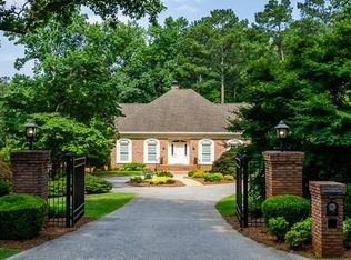 1680 Chartwell Trce, Smoke Rise, GA 30087