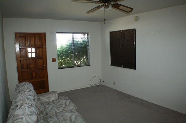 2nd image of 555 W Lincoln Ave