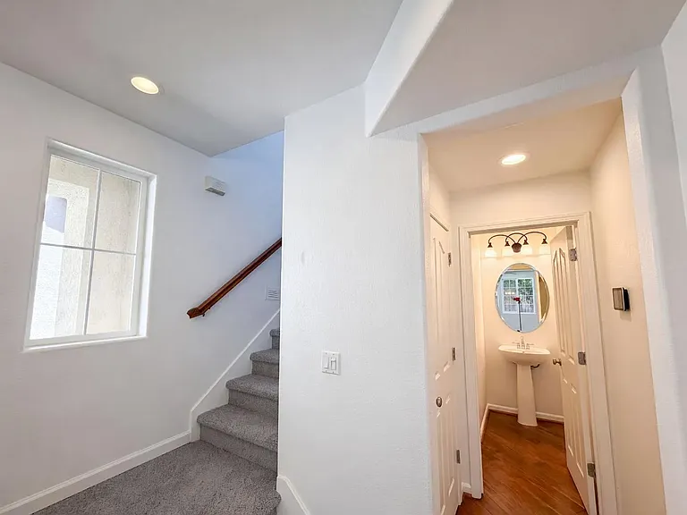 291 Candela Cir — Photo 10
