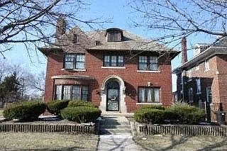 1160 Chicago Blvd photo 1