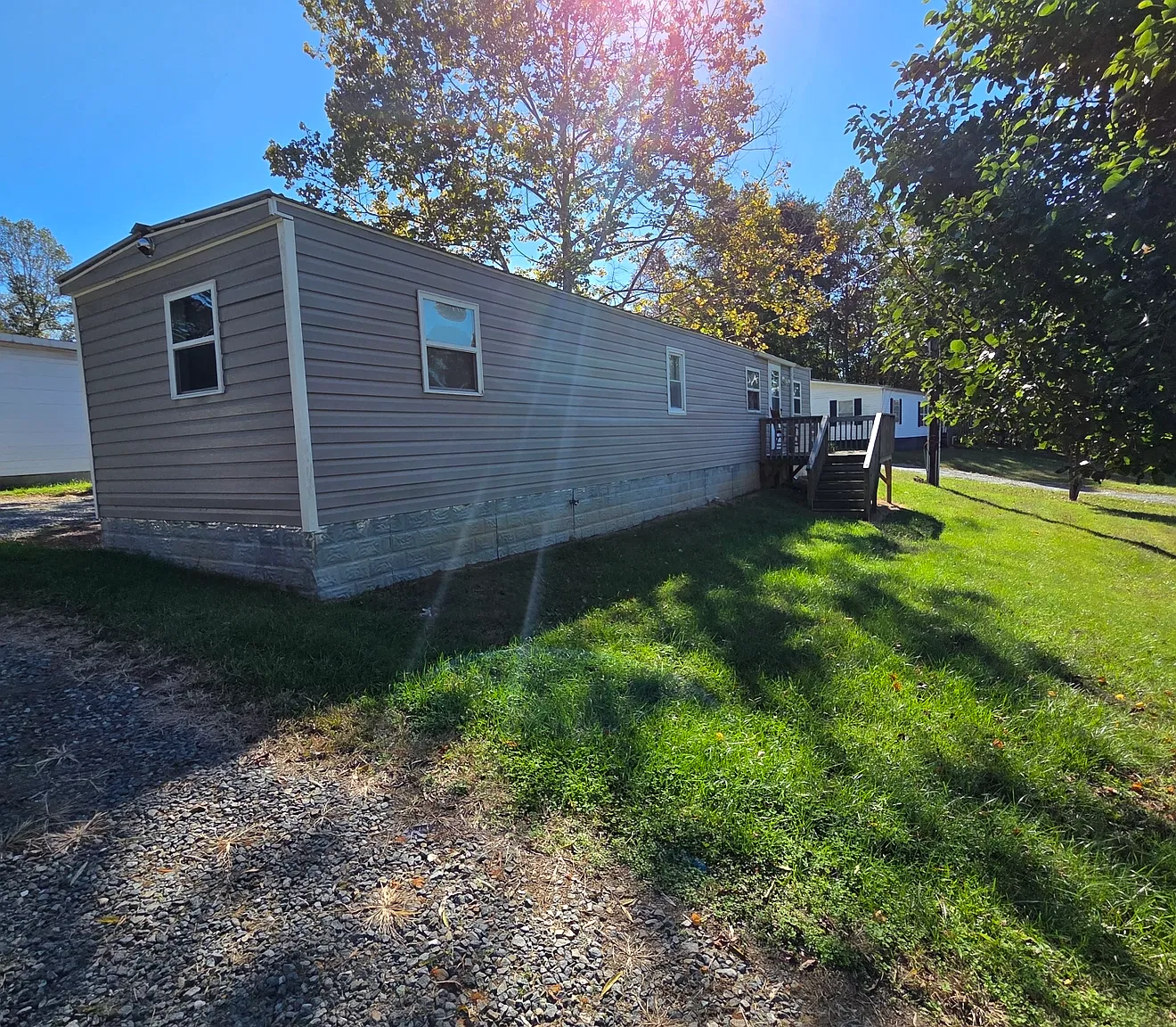 2 bed, 840 sqft, $950 — Photo 2
