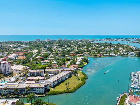 250 SANTA MARIA STREET #215, VENICE, FL 34285