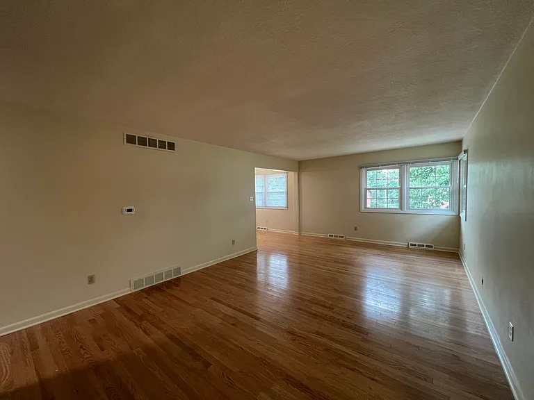 1691 NW 85th St #2 — Photo 7