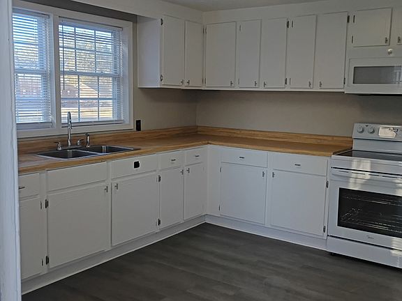 4th image of 511 Olive Branch St
