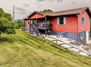 21 Alexander Hts, Leicester, NC 28748