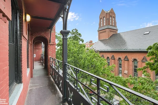 Rented by Brown Harris Stevens | media 26