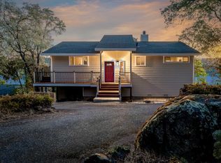 11891 Raven Ct, Penn Valley, CA 95946