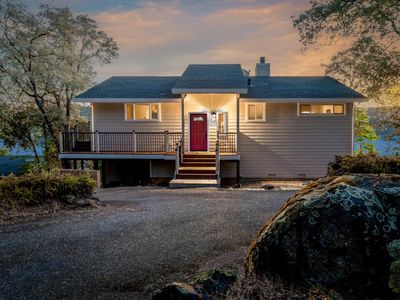 11891 Raven Ct, Penn Valley, CA, 95946