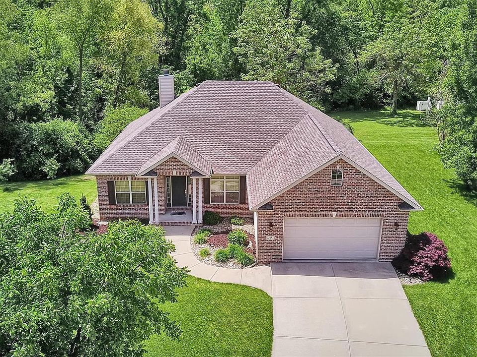 1st image of 119 Poplar Ct