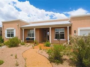 7 Deans Ct, Santa Fe, NM 87508