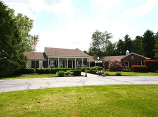 1883 Ledford Mill Rd, Normandy, TN 37360