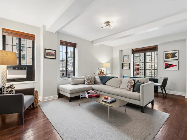 201 West 16th Street image 1 of 8