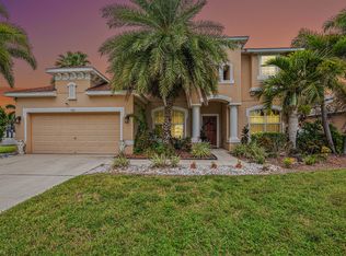 706 York Dale Dr, Ruskin, FL 33570