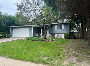 3731 9th Ave SW, Rochester, MN 55902