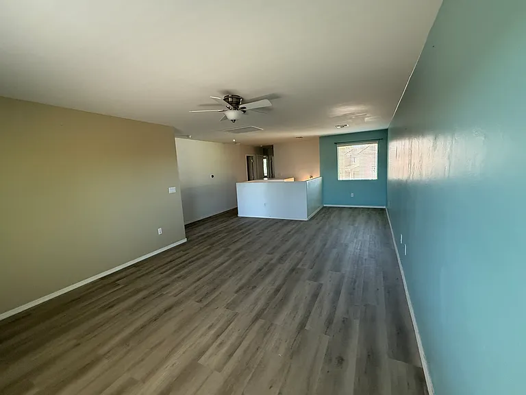 917 W Placita Canalito — Photo 9