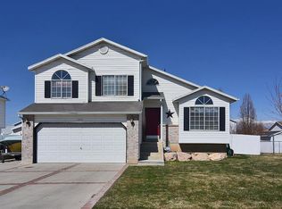 2808 W 4225 S, Roy, UT 84067