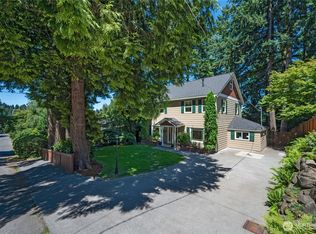 2744 NE 98th St, Seattle, WA 98115