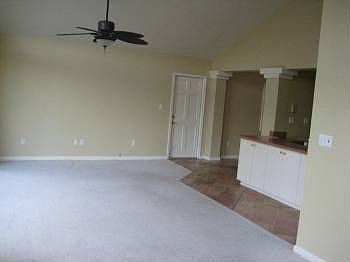 5th image of 1530 Grove Ter