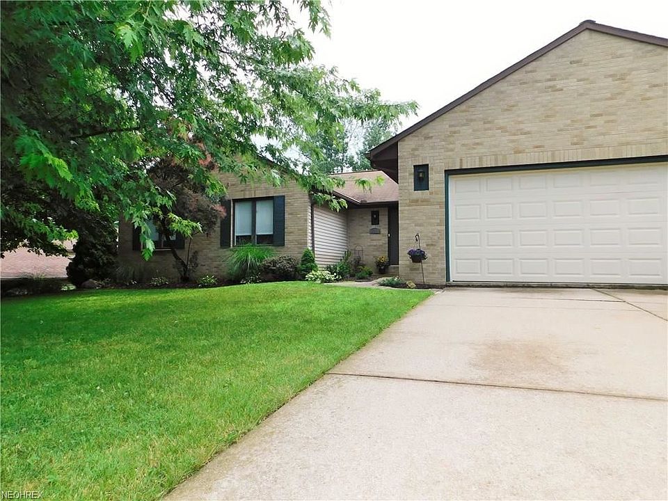 1st image of 4204 Rolling Hills Dr