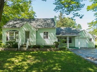 6238 Webster Rd, Orchard Park, NY 14127