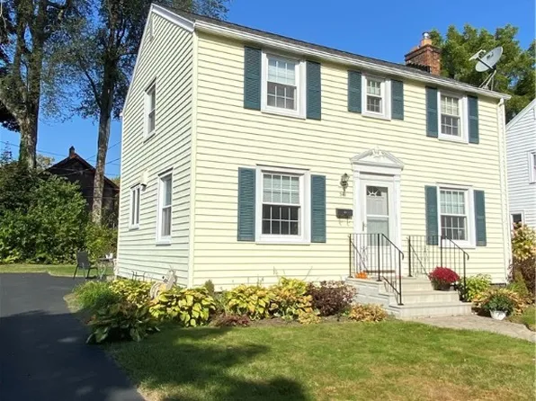 349 Carling Rd, Rochester, NY 14610