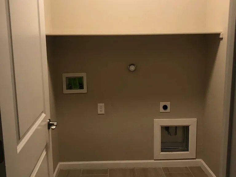 4115 Sumac Dr NW — Photo 10