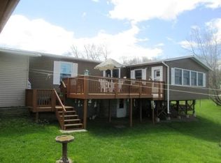 369 River Rd E, Ogdensburg, NY 13669