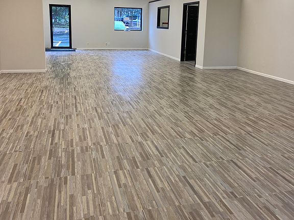 5th image of 517 N Lake Ave #B