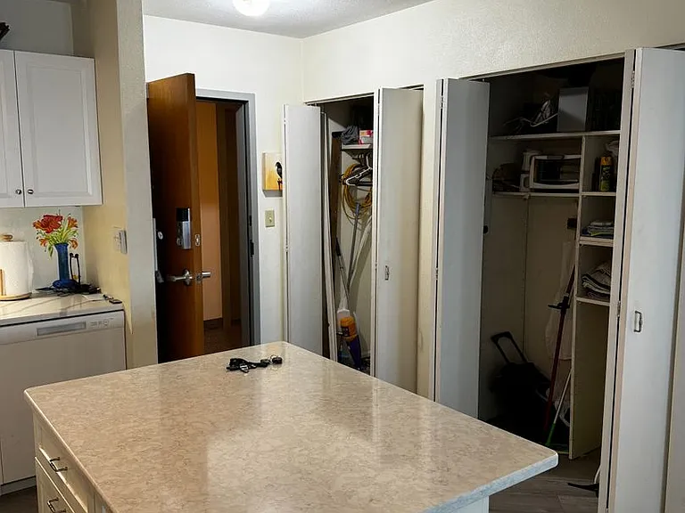 315 Park Lake Blvd #411 — Photo 3
