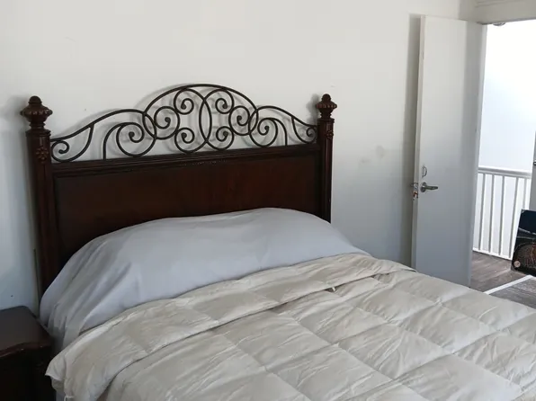 91-08 Sutter Avenue image 8 of 13