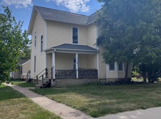 1132 West St, Grinnell, IA 50112