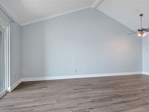 2nd image of 1244 Harbor Dr Unit 309