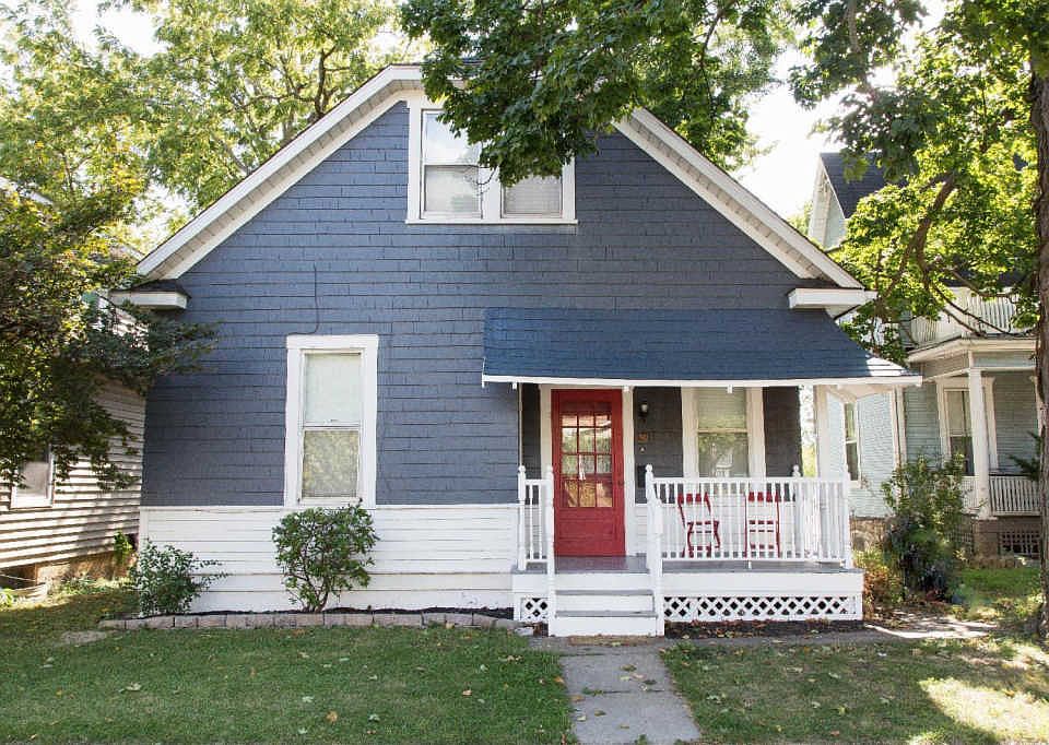 1st image of 512 Houston St