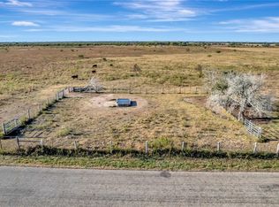 5 Hiller Rd, Inez, TX 77968