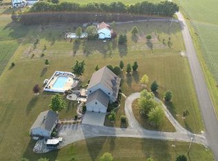147 County Road 2300 N, Mahomet, IL 61853
