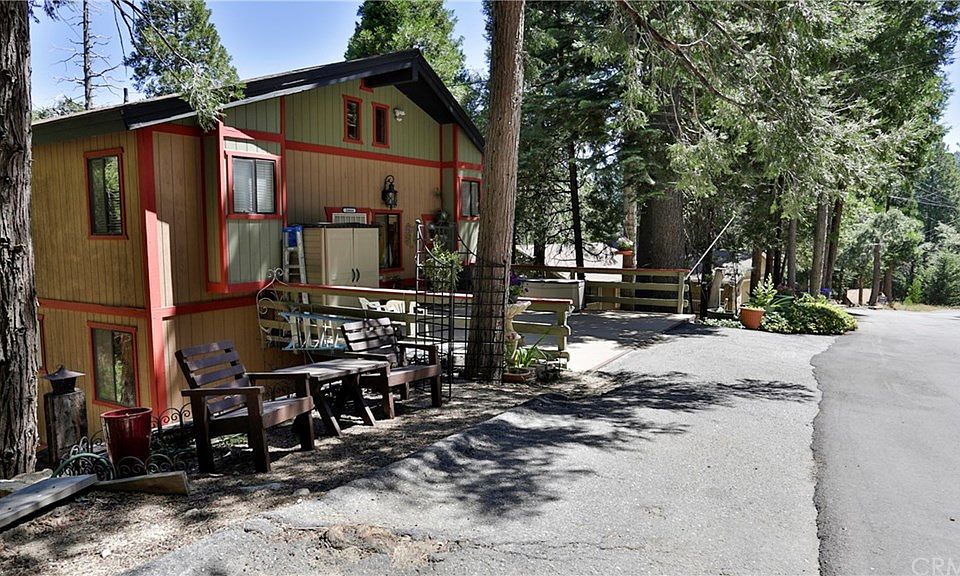 1st image of 24664 Altdorf Dr