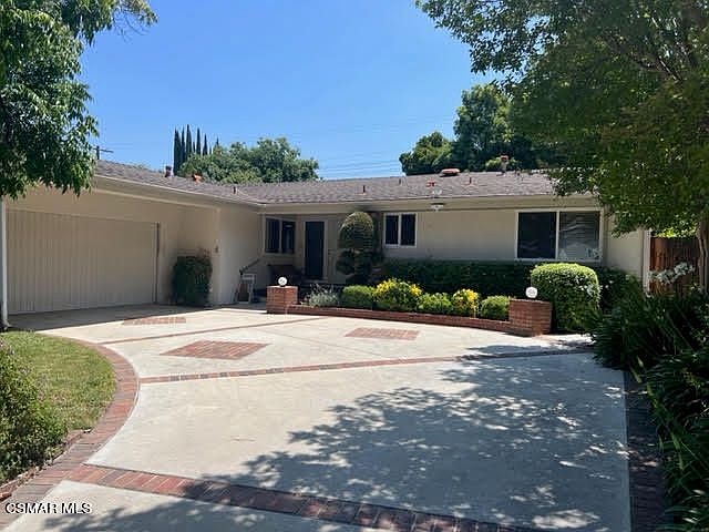 1st image of 5846 Le Sage Ave
