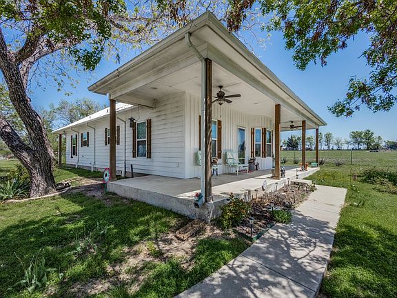 3rd image of 4953 County Road 413