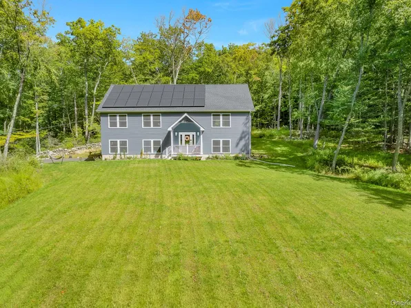 116 Smalley Corners Road, Carmel, NY 10512