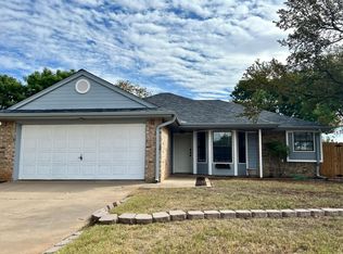 4 White Rock Ct, Wichita Falls, TX 76310