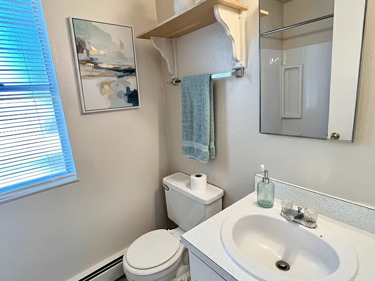 2924 N Arcadia Street — Photo 6