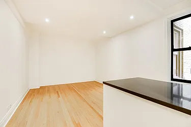 Rented by Akelius Real Estate Management