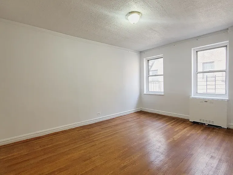711 Walton Ave #4R — Photo 13