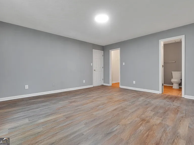 9202 Fairway Ct — Photo 11