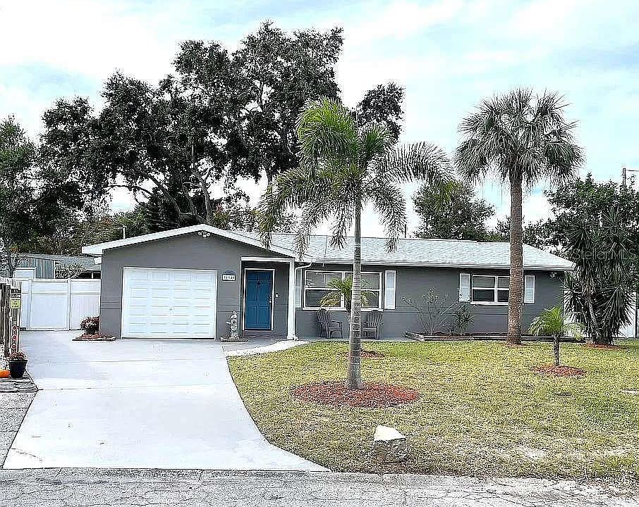 1st image of 10046 Santiago Ct