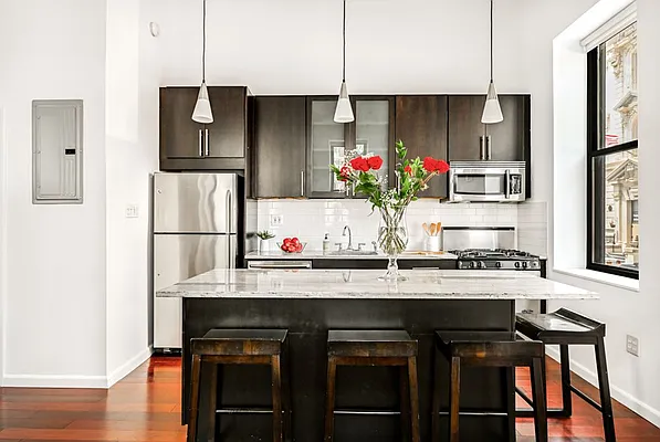 Sold by Compass | media 4