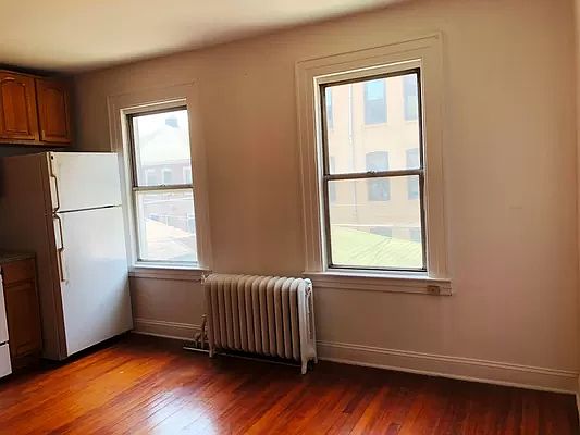 4th image of 35-08 91st St #2